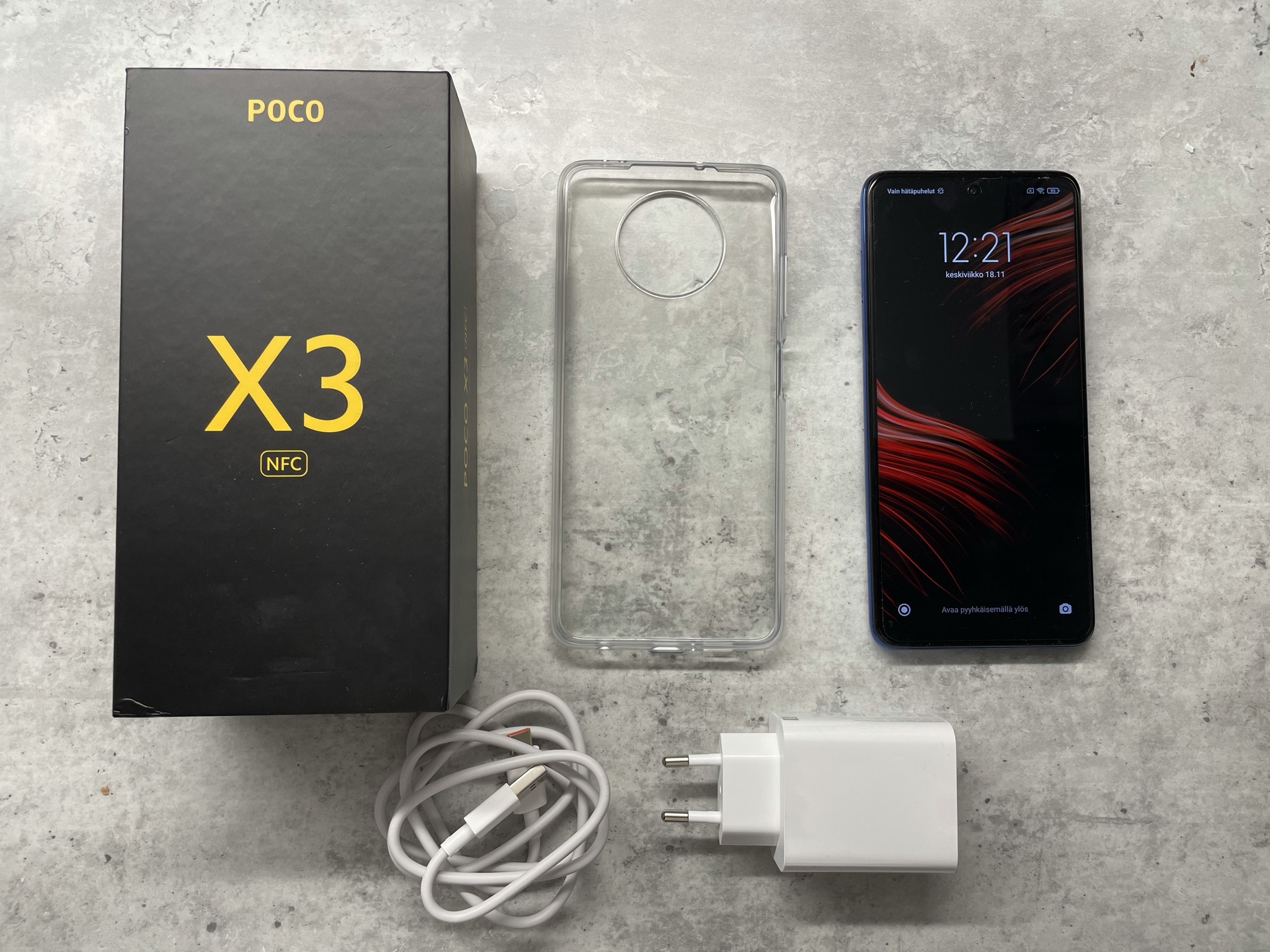 Testi | Xiaomi Poco X3 NFC -puhelin - Lippulaivaluokasta