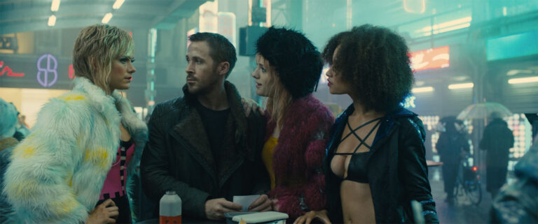 Blade Runner 2049 / Ryan Gosling, Krista Kosonen