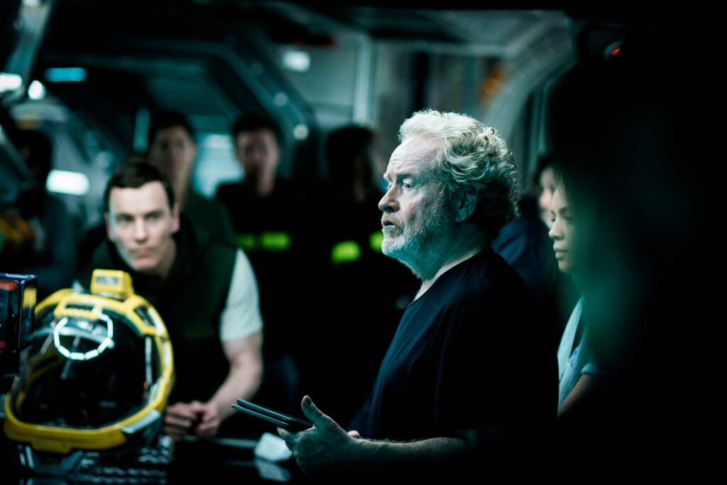 Ridley Scott Alien: Covenantin kuvauksissa © 2017 Twentieth Century Fox