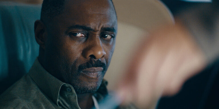 Hijack / Idris Elba