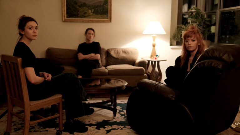 Elizabeth Olsen & Carrie Coon & Natasha Lyonne / His Three Daughters.